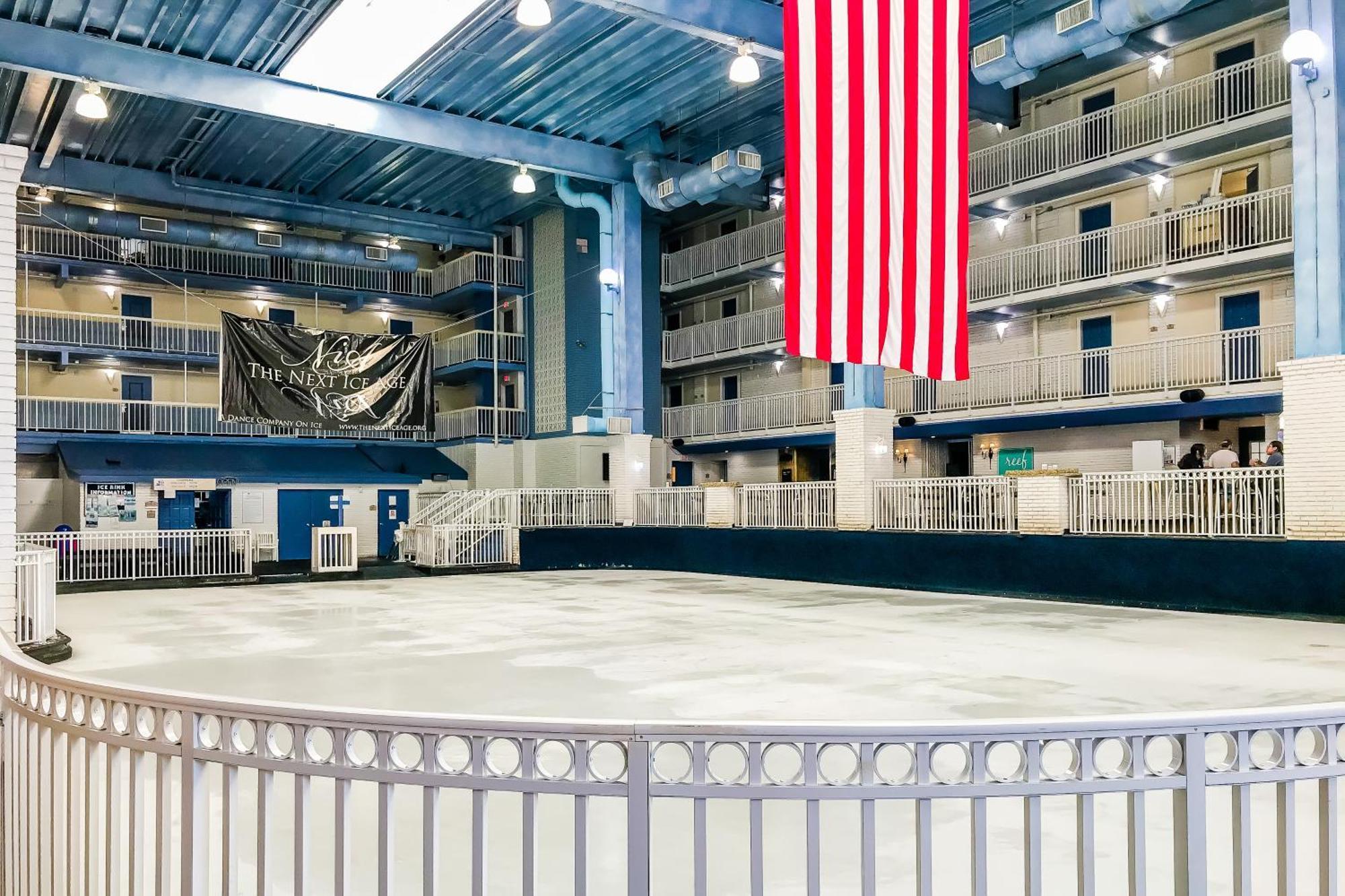 Carousel Condos Ошен Сити Номер фото
