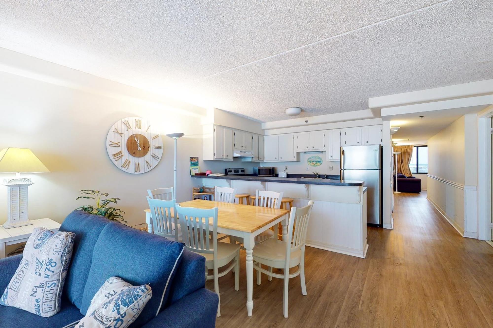 Carousel Condos Ошен Сити Номер фото